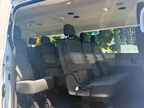 Used 2023 Ford Transit 350 XLT RWD image 18