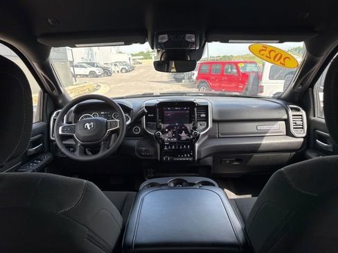 Used 2025 RAM 2500 Big Horn AWD/4WD image 14