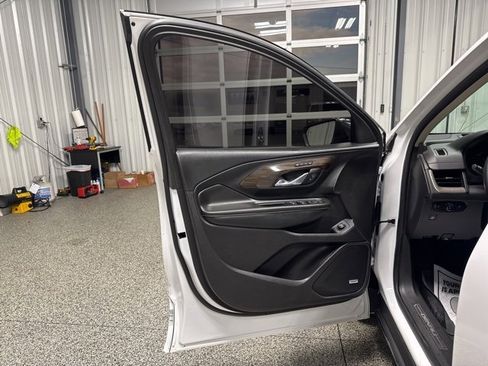 Used 2019 GMC Terrain Denali w/ Advanced Safety Package image 7