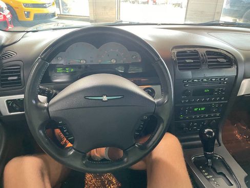 Used 2002 Ford Thunderbird Deluxe image 21