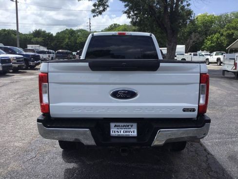 Used 2018 Ford F250 XL w/ STX Appearance Package AWD/4WD image 5