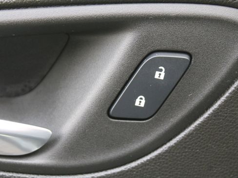 Used 2022 Buick Encore GX Select image 22