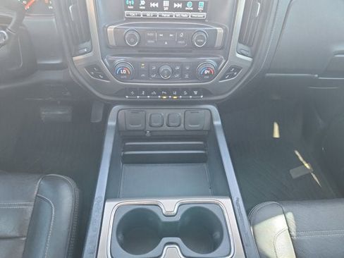 Used 2019 GMC Sierra 2500 Denali w/ Duramax Plus Package AWD/4WD image 11