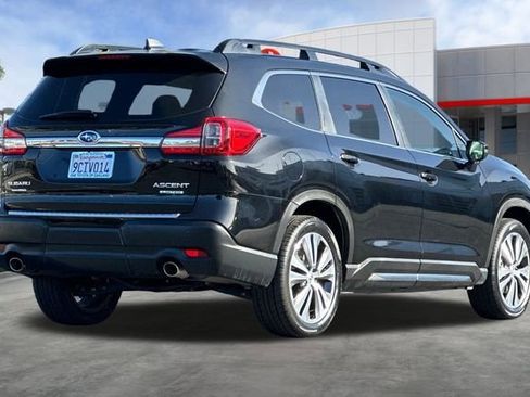 Used 2022 Subaru Ascent Limited image 4