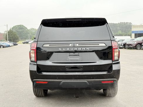 Used 2021 Chevrolet Suburban Z71 AWD/4WD image 9