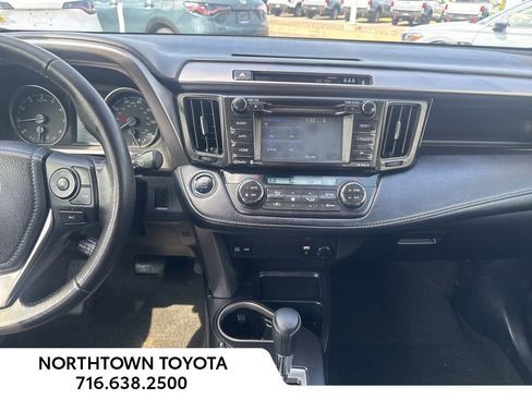 Used 2018 Toyota RAV4 XLE w/ Plus Extra Value Package AWD/4WD image 24