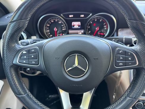 Certified 2019 Mercedes-Benz GLA 250 image 21