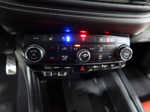 Used 2024 Dodge Durango SRT Hellcat AWD/4WD image 32
