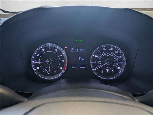 Used 2022 Hyundai Venue SEL FWD image 11