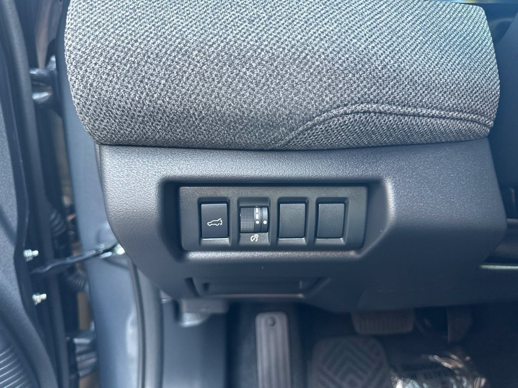 Used 2026 Subaru Outback Limited AWD/4WD image 14