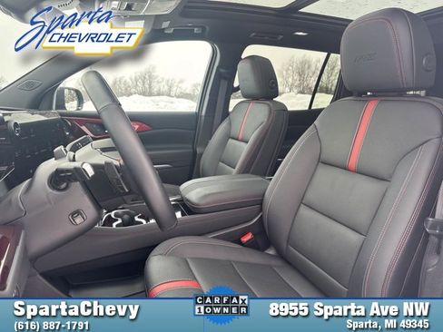 Used 2024 Chevrolet Traverse RS w/ LPO, Floor Liner Package image 12