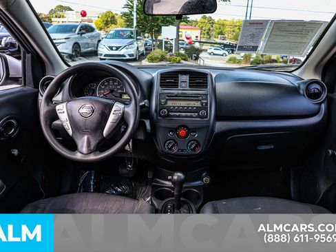 Used 2017 Nissan Versa S Plus image 25
