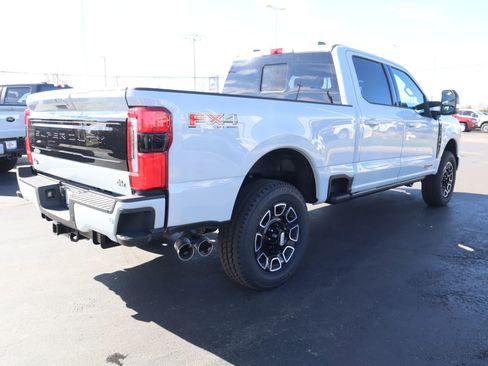 New 2026 Ford F250 Platinum AWD/4WD image 22