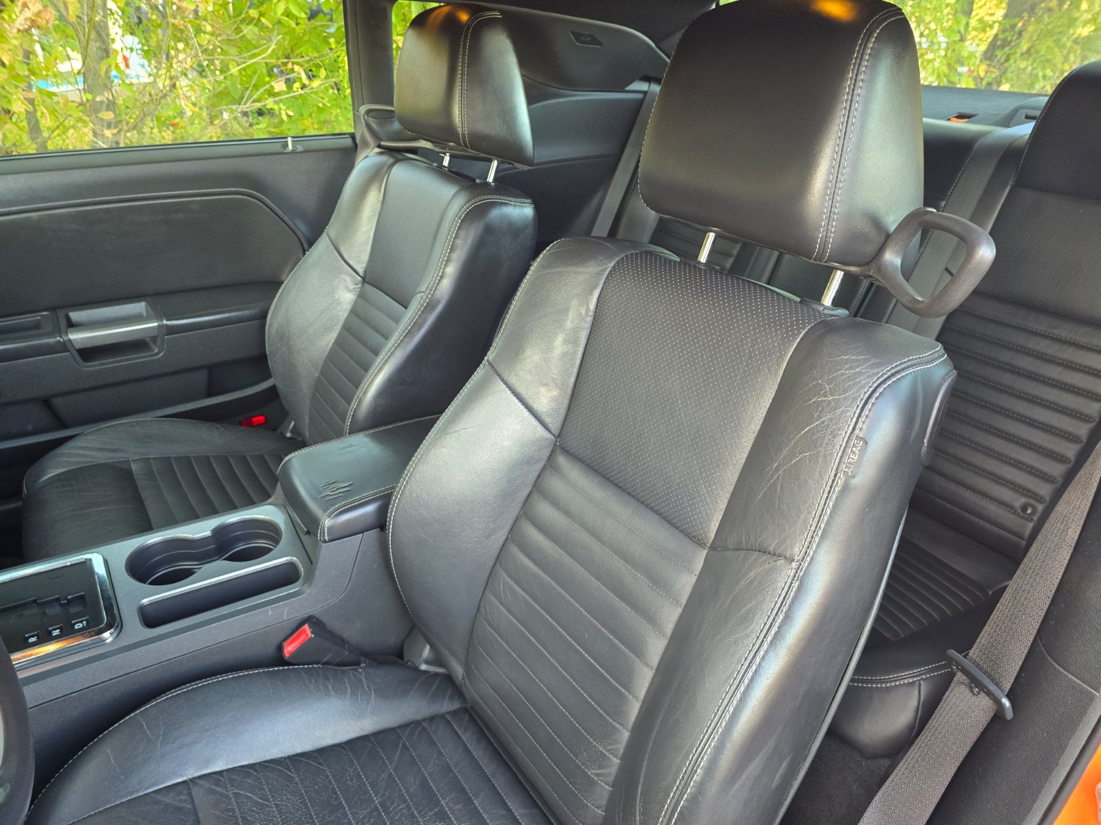 Used 2012 Dodge Challenger R/T RWD image 13