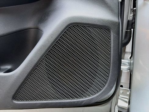 Used 2022 Mitsubishi Outlander ES FWD image 18
