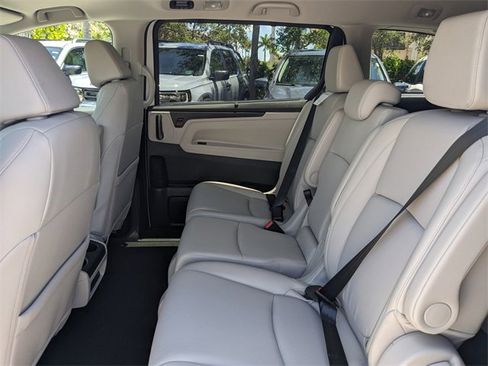 New 2025 Honda Odyssey EX-L image 13