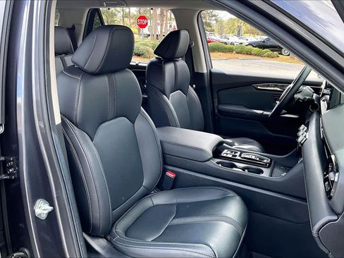 Certified 2025 Honda Pilot EX-L image 8