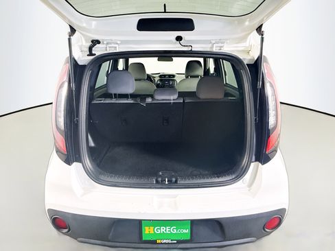 Used 2017 Kia Soul FWD image 33