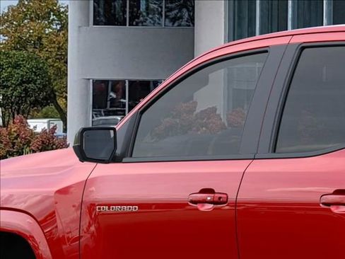 New 2026 Chevrolet Colorado Z71 w/ Technology Package AWD/4WD image 12