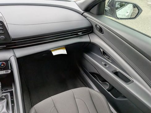 Used 2026 Hyundai Elantra Sport FWD image 13