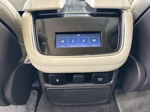 Used 2023 Lincoln Navigator L Black Label AWD/4WD image 19