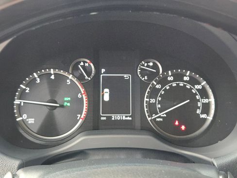 Used 2023 Lexus GX 460 Premium image 10