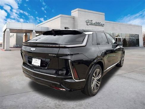 New 2026 Cadillac Lyriq Luxury image 3