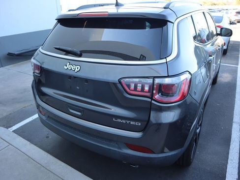 Used 2018 Jeep Compass Limited w/ Navigation Group image 4