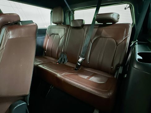 Used 2022 Ford Expedition Max Limited RWD image 31
