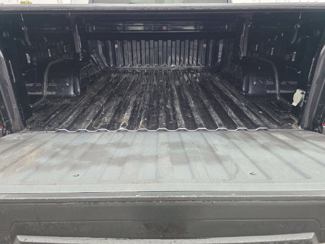 Used 2022 Chevrolet Silverado 1500 LT AWD/4WD image 28