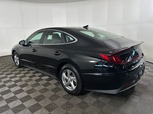 Certified 2023 Hyundai Sonata SE w/ Preferred Accessory Package image 5