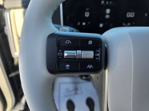 New 2026 Hyundai Santa Fe SE FWD image 25
