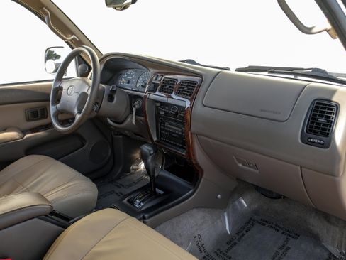 Used 1998 Toyota 4Runner Limited image 12