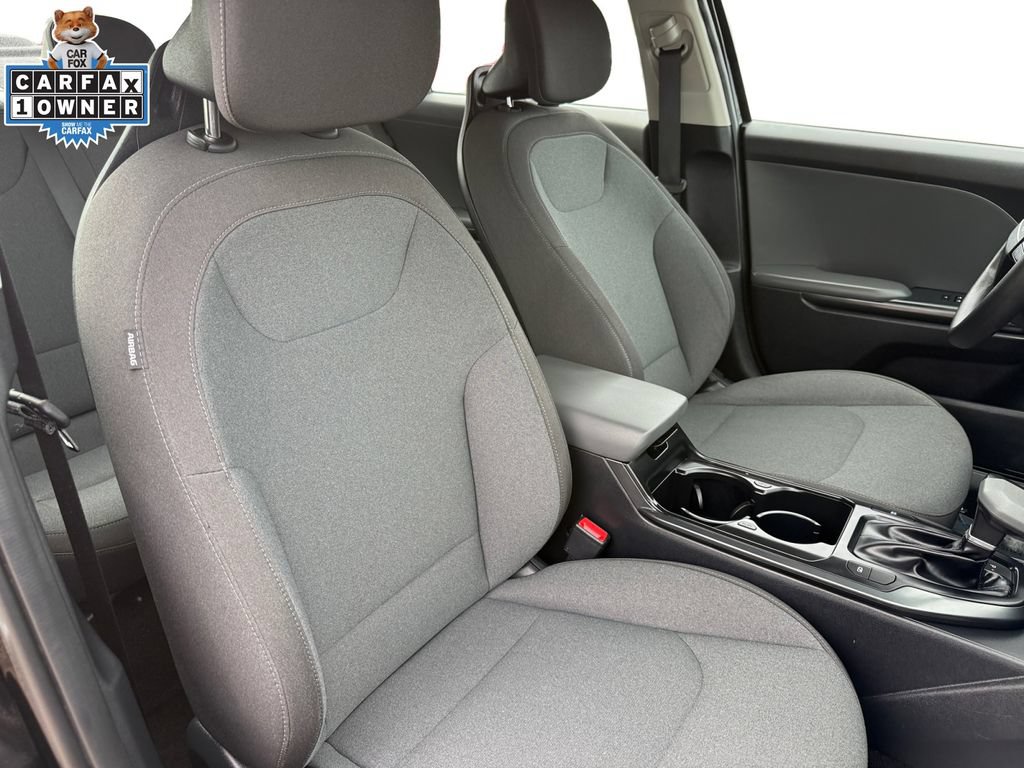 Certified 2025 Kia K4 FWD image 15
