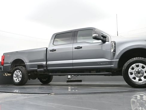 Used 2024 Ford F250 XLT image 45