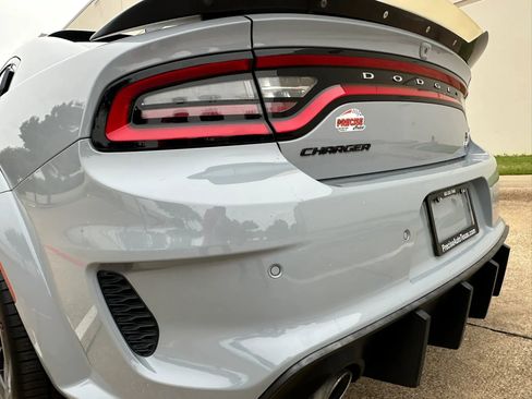 Used 2020 Dodge Charger Scat Pack RWD image 14