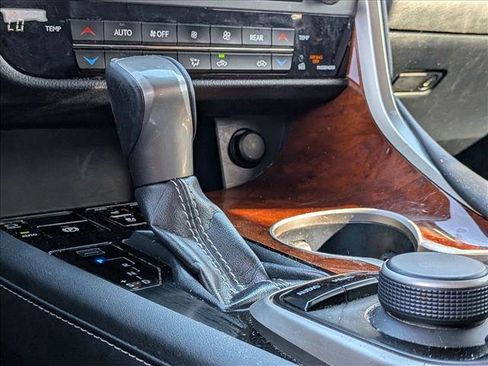 Used 2018 Lexus RX 350L w/ Premium Package image 12