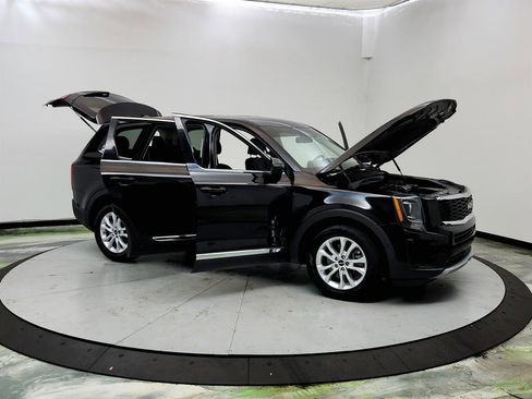 Used 2022 Kia Telluride LX FWD image 10