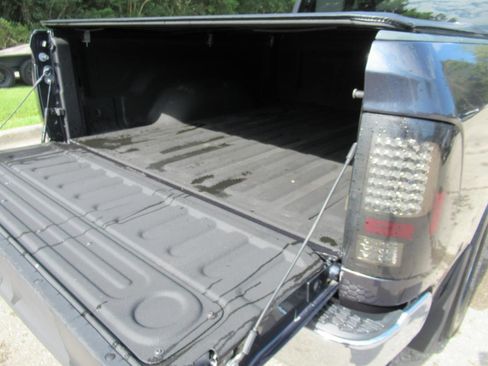 Used 2018 RAM 1500 Tradesman w/ Popular Equipment Group RWD image 10