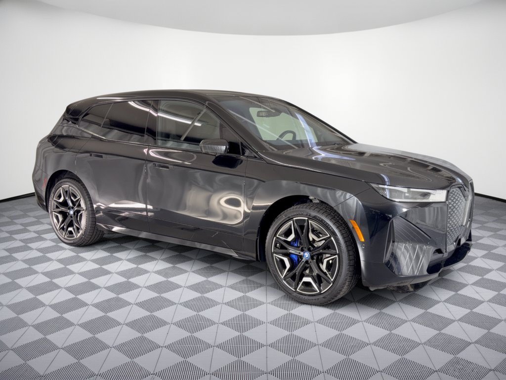 Certified 2024 BMW iX xDrive50 w/ Premium Package AWD/4WD image 7