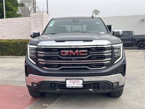 New 2026 GMC Sierra 1500 SLT w/ SLT Premium Plus Package image 8