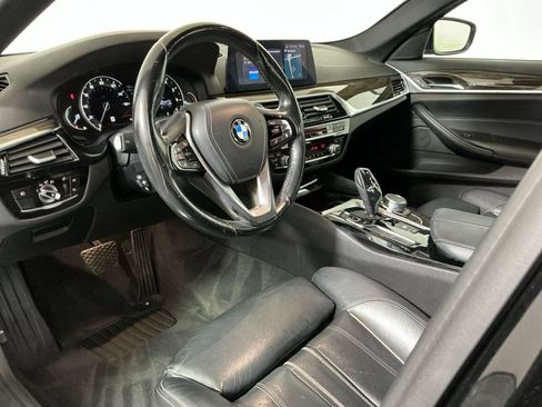 Used 2018 BMW 540i RWD image 21