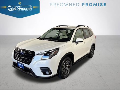 Used 2023 Subaru Forester Premium AWD/4WD image 1
