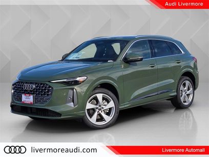 New 2025 Audi Q5 Premium Plus