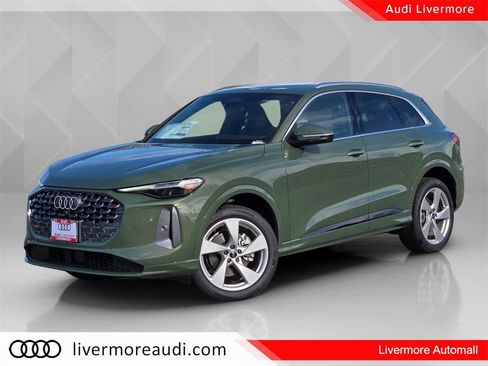 New 2025 Audi Q5 Premium Plus image 1