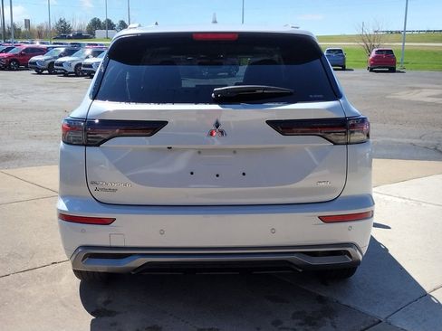 New 2026 Mitsubishi Outlander SEL AWD/4WD image 18
