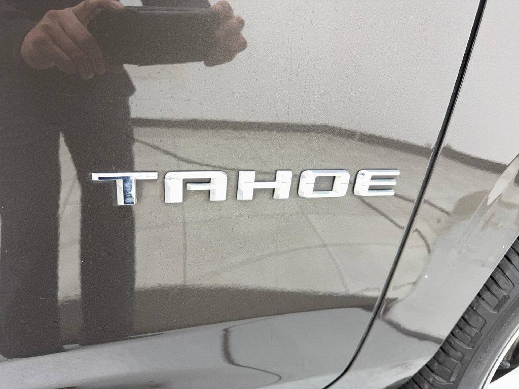 Used 2021 Chevrolet Tahoe High Country w/ Premium Package RWD image 25