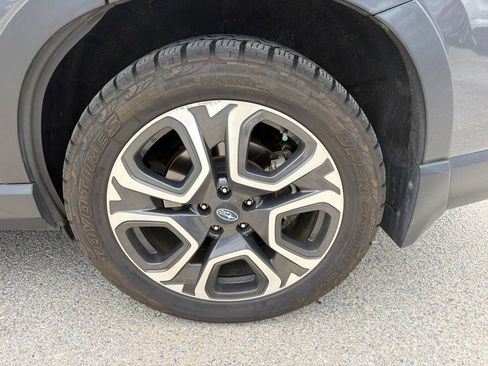 Used 2023 Subaru Ascent Limited AWD/4WD image 17