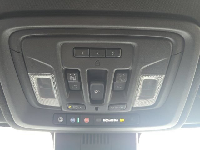 Used 2024 Chevrolet Silverado 2500 High Country w/ Technology Package AWD/4WD image 34