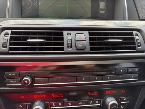 Used 2016 BMW 528i Sedan image 18